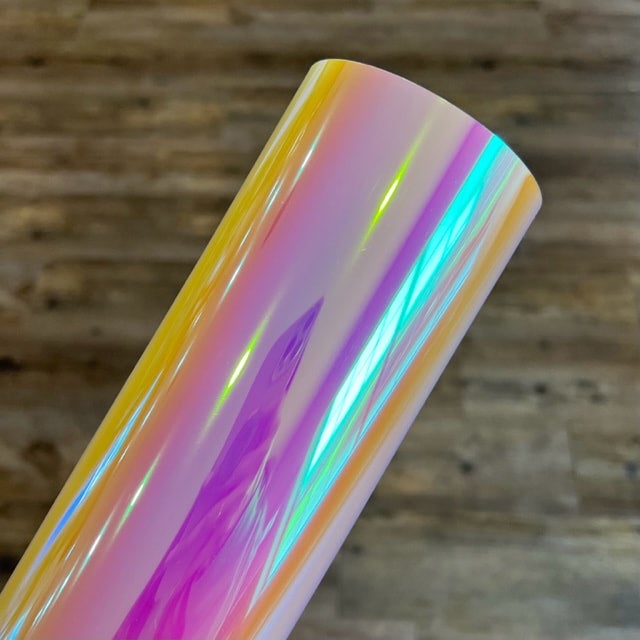Siser Holographic Rainbow Pearl Translucent – Crafter's Vinyl Supply